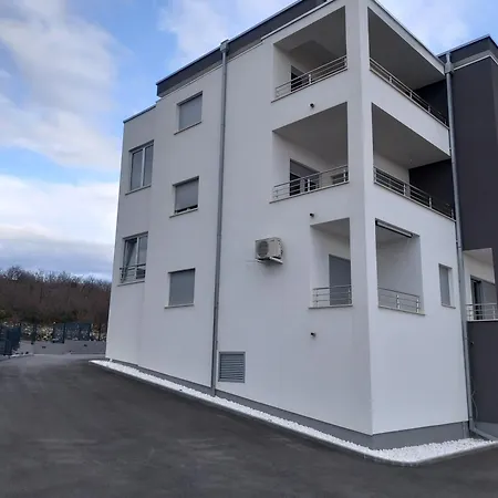 Apartma Dana